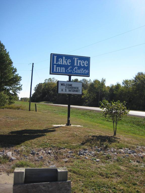 Lake Tree Inn & Suites Marion Exterior photo